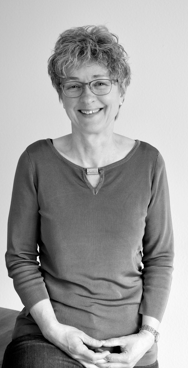 Therese Streit